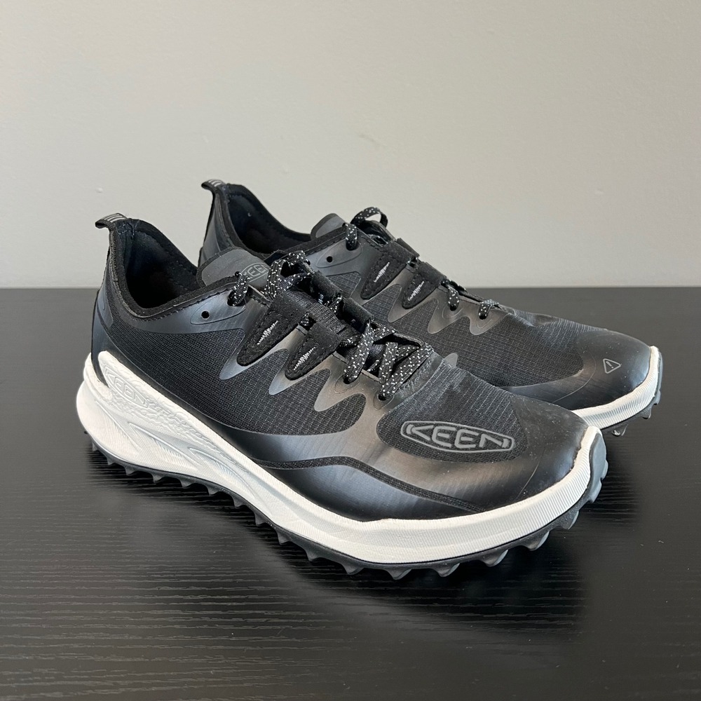 KEEN Women's Black White Trail Hiking Shoes Sneakers Size 9.5